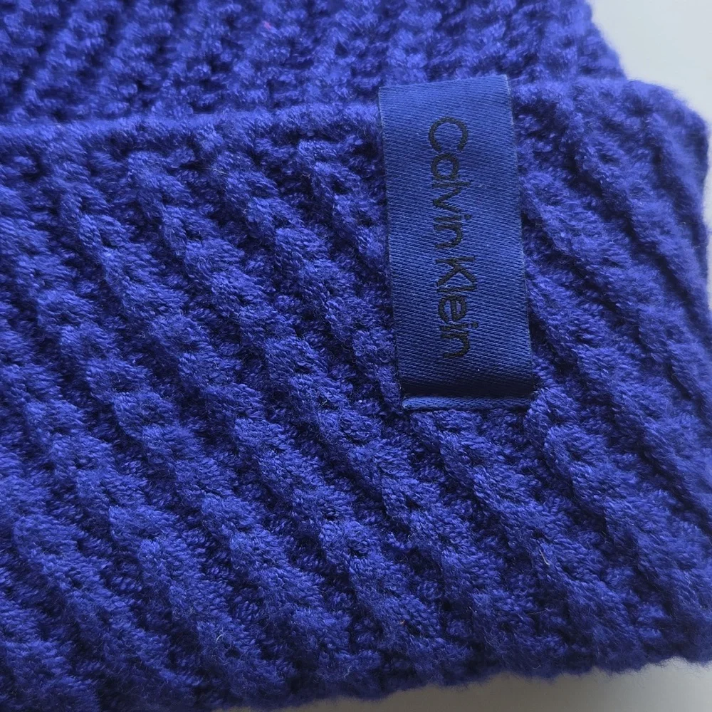 Calving Klein faux- fur Pompom Beanie NWT